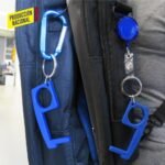 Llavero plastico multiusos anticontacto - produccion nacional - Imagen 10