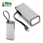 PILA RECARGABLE FLASHLIGHT 5000 MAH NUEVO