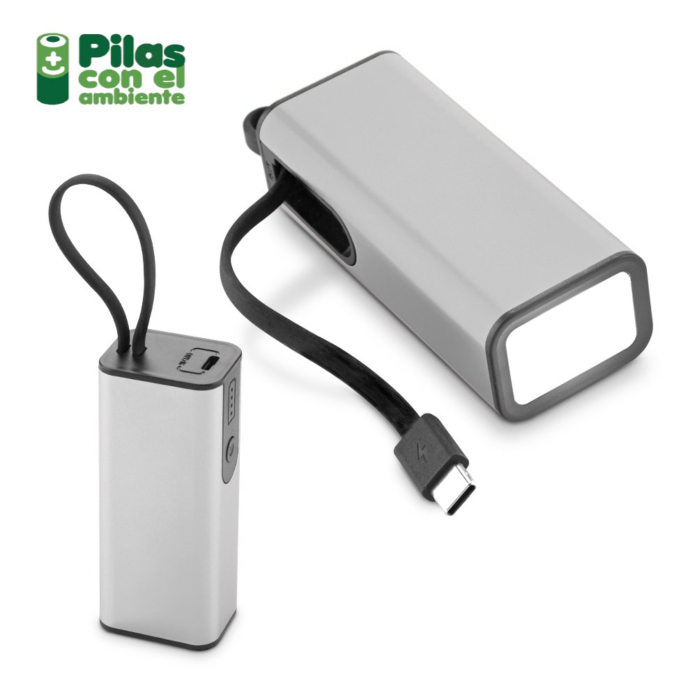 10826.jpg PILA RECARGABLE FLASHLIGHT 5000 MAH NUEVO - Imagen 1