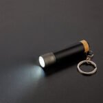 MINI LINTERNA OZEN - Imagen 2